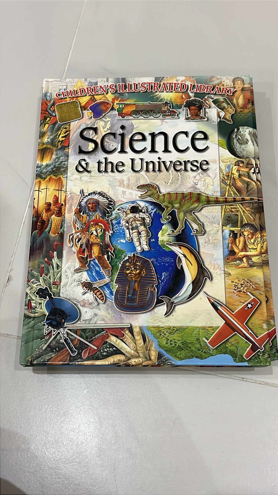 Science and the Universe (Children's Illustrated Library)